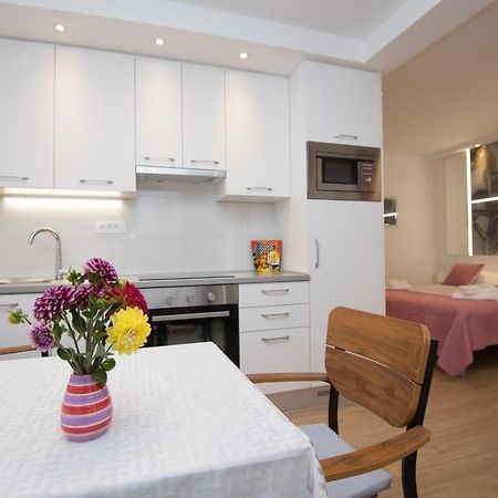 Luxury Studio Apartment Honeymoon Split Extérieur photo