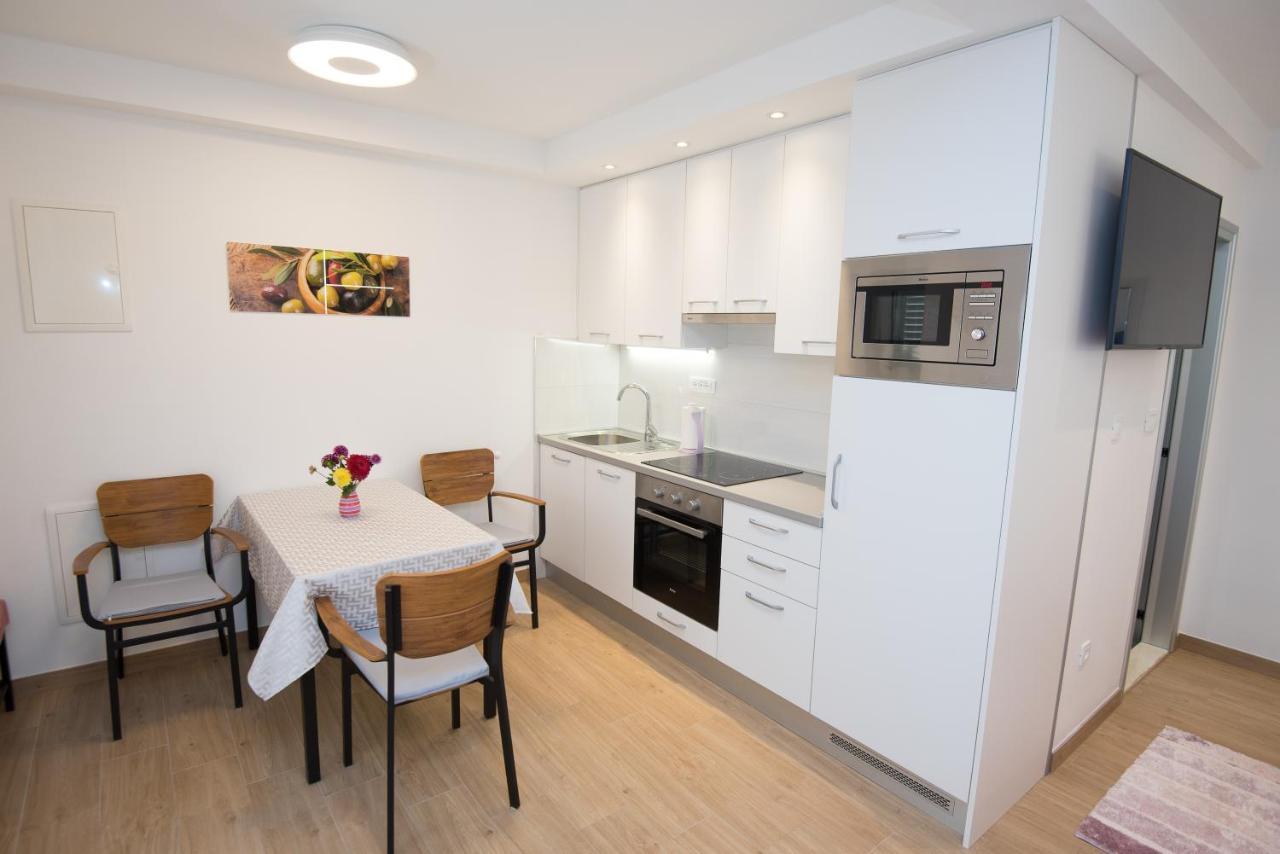 Luxury Studio Apartment Honeymoon Split Extérieur photo