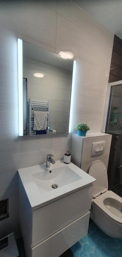 Luxury Studio Apartment Honeymoon Split Extérieur photo